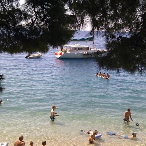 Appartamento Apartman On The Beach - Nemira, Omiš Esterno foto